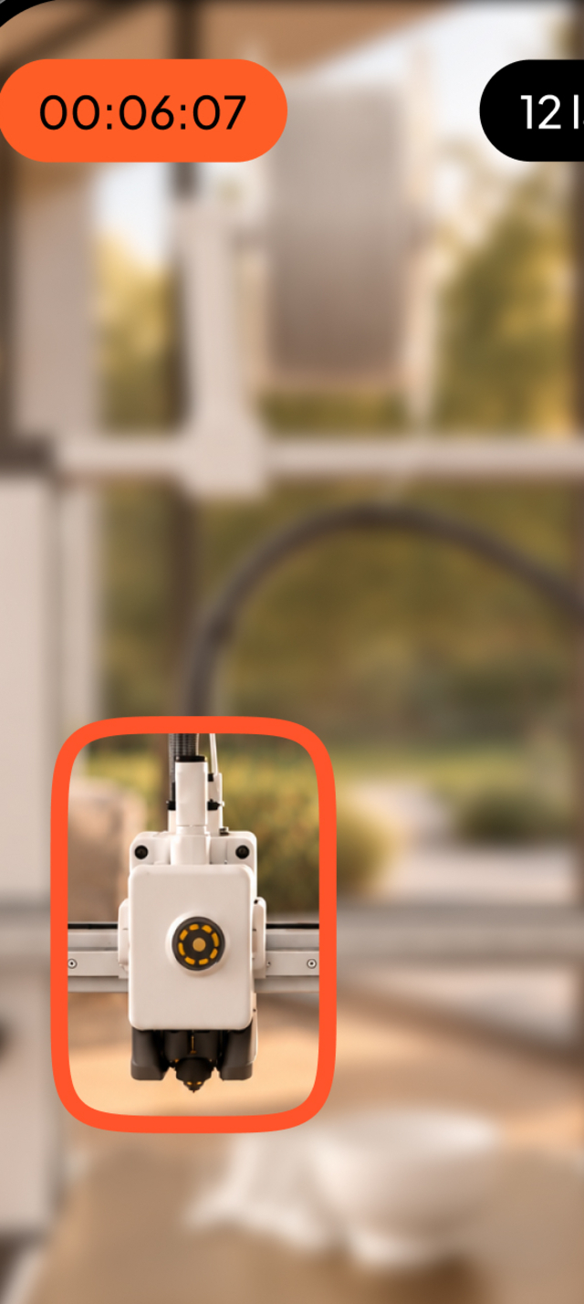 The PrintLapse camera view with the print head framed by the tracking box.